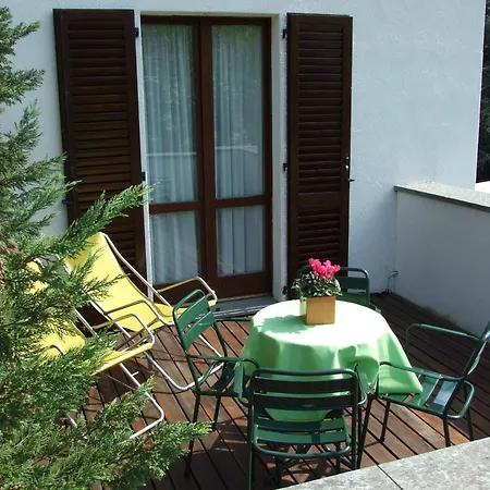 Farm stay Ca Del Gravedona
